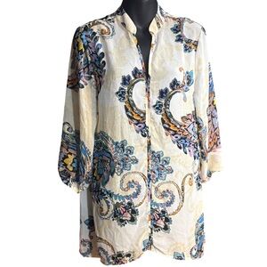 Miraclesuit cover-ups, which often feature bold paisley bohemian pattern small